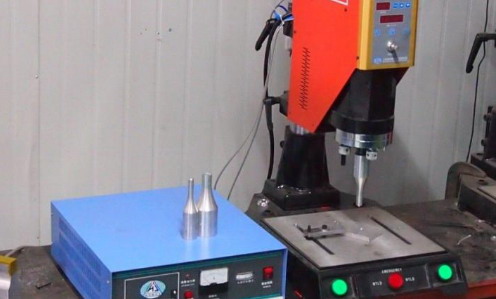 超聲波自動(dòng)焊接機(jī)在鋁塑復(fù)合管的運(yùn)用